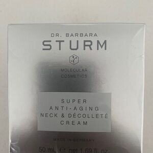 Dr. Barbara Sturm